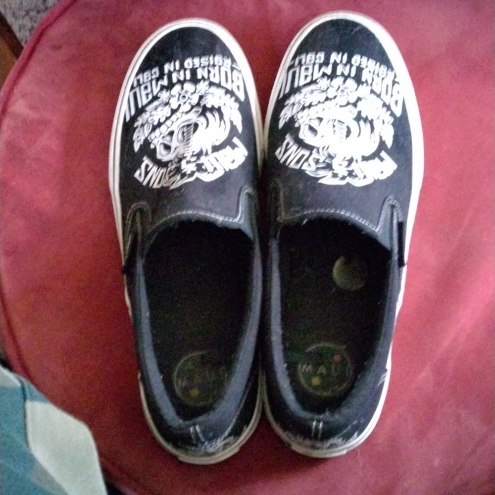 Maui n sons slipons